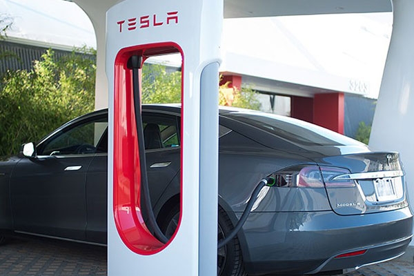通用汽車:明年起電動汽車將接入特斯拉超級充電網絡