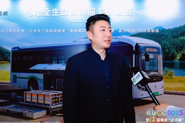 遠鵬新能源：三維驅(qū)動領(lǐng)跑公交換電藍海 技術(shù)攻堅夯實發(fā)展根基