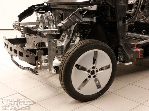 寶馬i3電動(dòng)車技術(shù)解析
