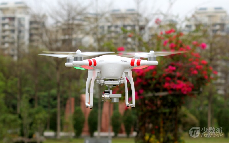 換個視角看世界:大疆Phantom 2 Vision+無人機體驗 換個視角看世界:大疆Phantom 2 Vision+無人機體驗