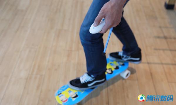 E-Wheelin電動(dòng)滑板試玩 更接近玩具適合兒童