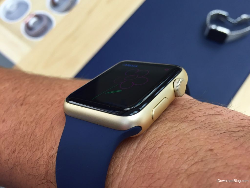 金色和玫瑰金色運(yùn)動版新蘋果Apple Watch圖賞