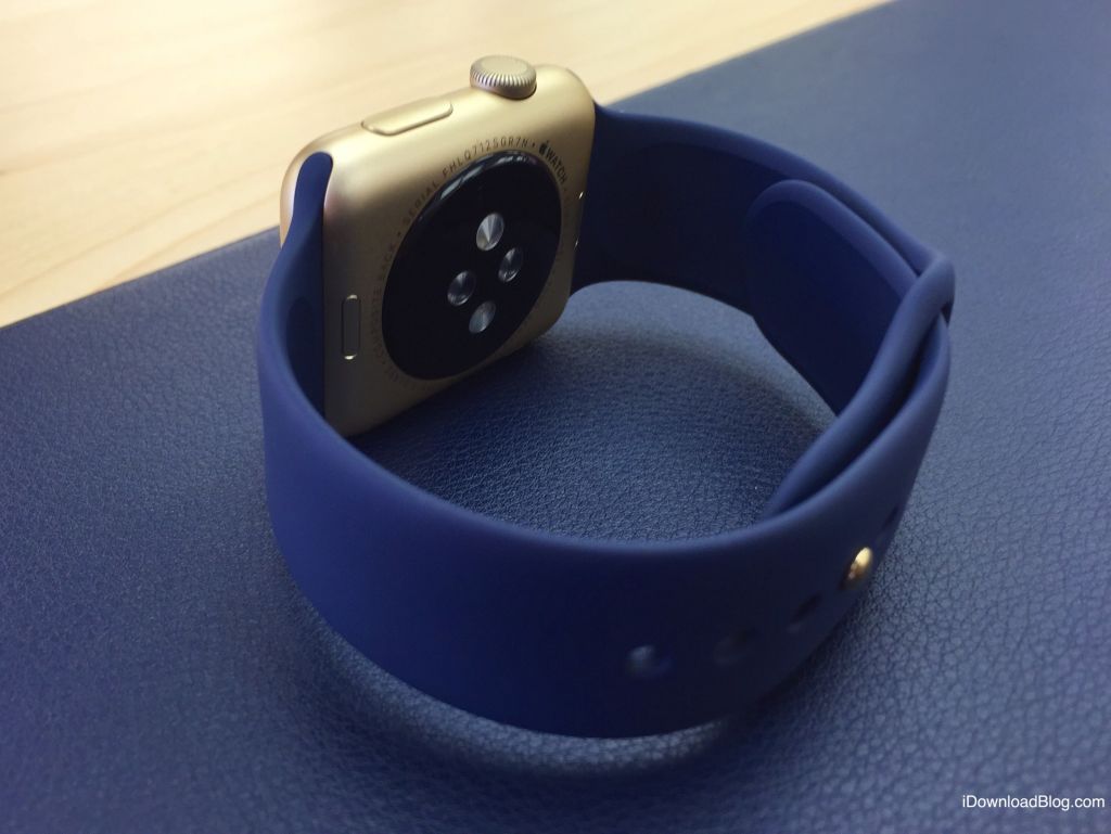 金色和玫瑰金色運(yùn)動版新蘋果Apple Watch圖賞