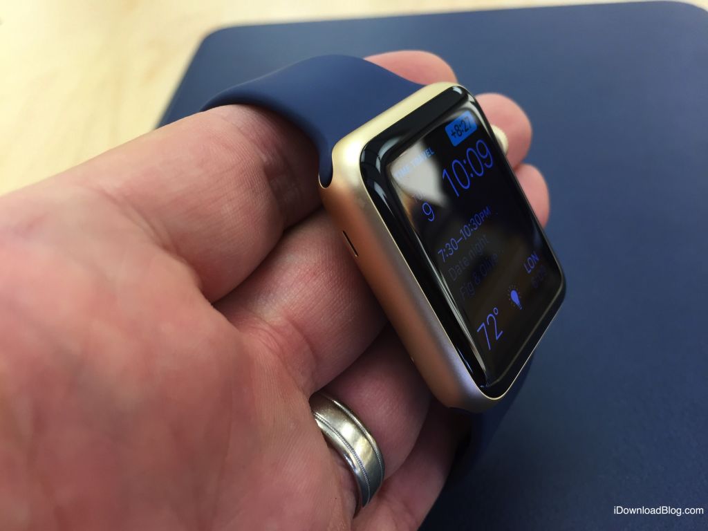金色和玫瑰金色運(yùn)動版新蘋果Apple Watch圖賞