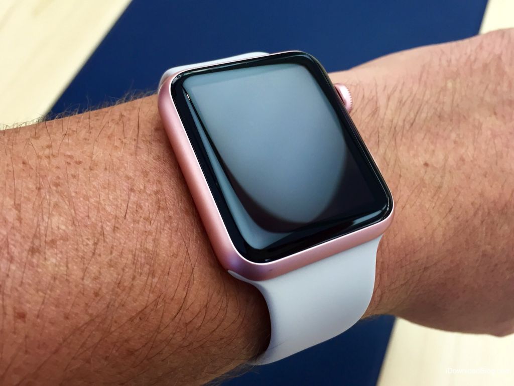 金色和玫瑰金色運(yùn)動版新蘋果Apple Watch圖賞