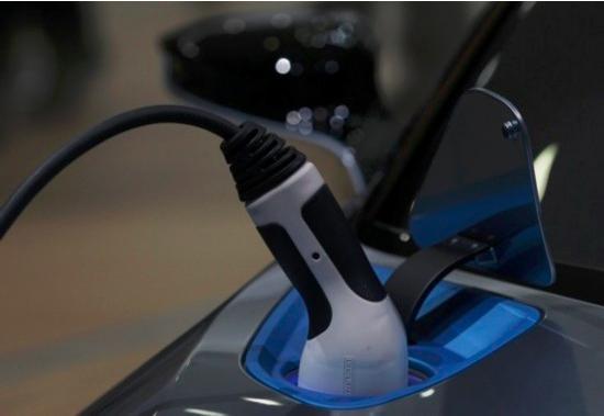 車視點(diǎn)：誰將成為新一代電池?