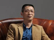 周明明