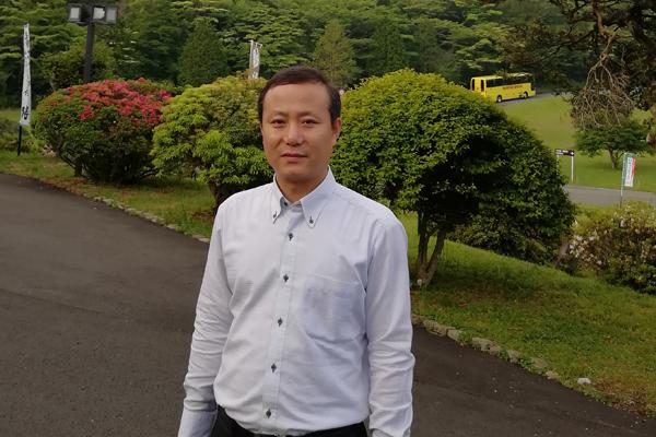 上海東引車龍：祝大家龍年如意，萬事大吉！