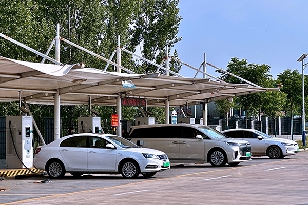 提振新能源汽車消費 人民銀行給出了三大建議