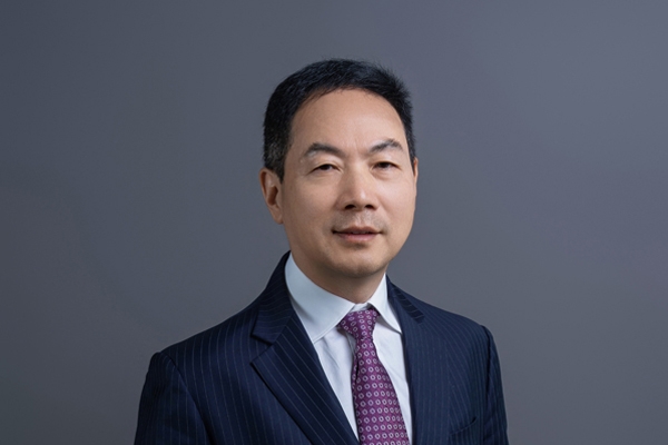 先導智能王燕清：祝大家新一年里步步先行，乘風破浪！