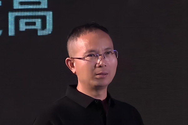 創明新能源謝冬生：愿您蛇年靈動如意，事業生活皆順遂！