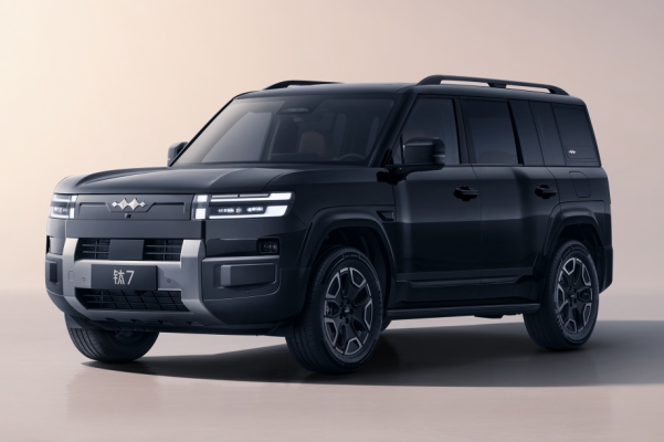 方程豹品牌第四款車型鈦7來了！預(yù)計四季度上市