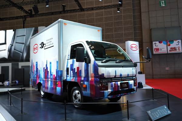 駛?cè)隟-Car腹地！比亞迪定制車型或?qū)⒏膶?xiě)日本車市格局
