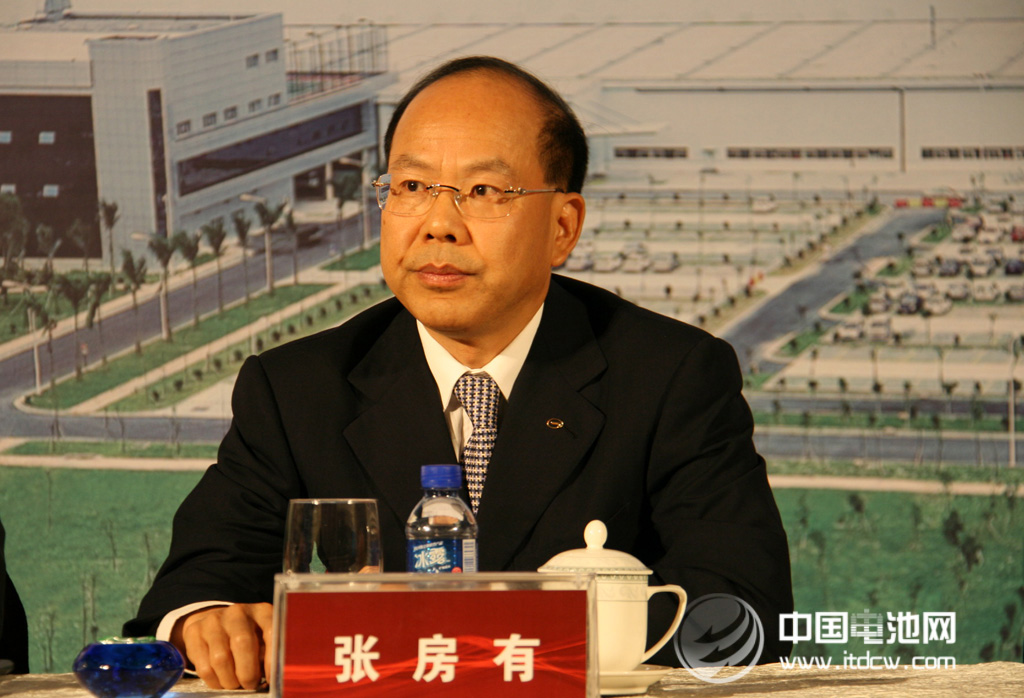 廣汽董事長(zhǎng)張房有：限購(gòu)影響不大 汽車銷量攀升