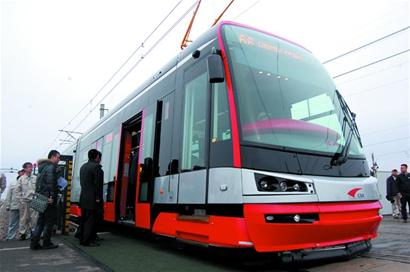 第三代永磁有軌電車青島下線 示范線設11站