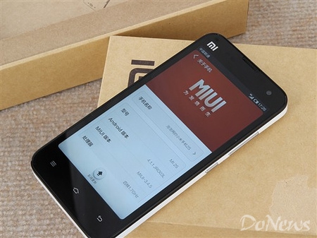 小米再掀價(jià)格戰(zhàn)：小米2s降價(jià)400元售1299元