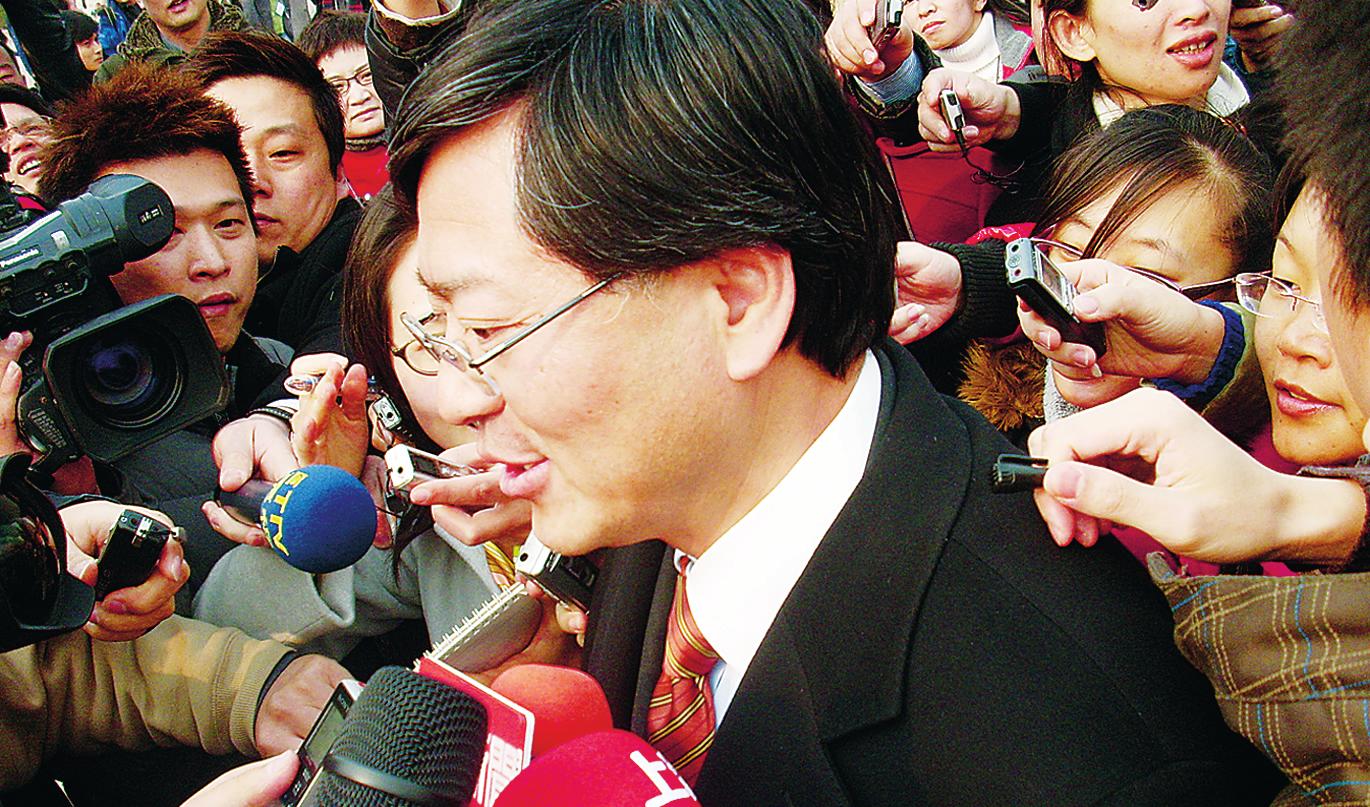 楊元慶：穿戴式設(shè)備有市場嗎？我沒有看到