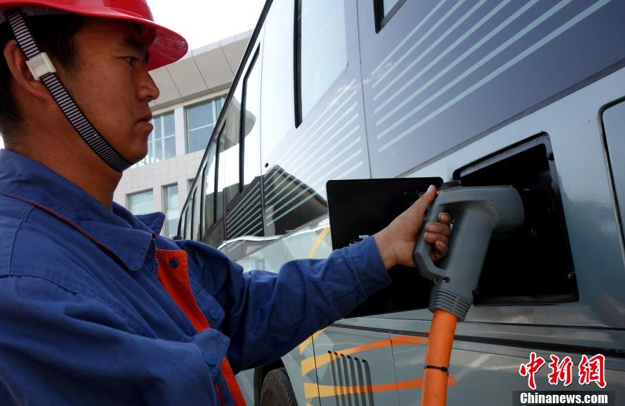 首屆環(huán)青海湖（國際）電動(dòng)汽車挑戰(zhàn)賽車輛調(diào)試完成