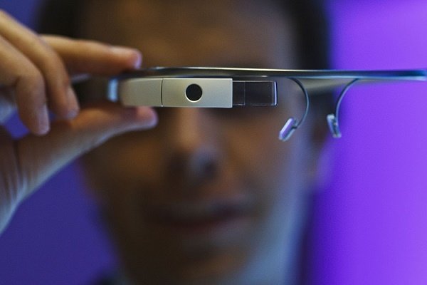 Google glass+激光掃描儀：通用“虛擬臨場”消滅人工流水線