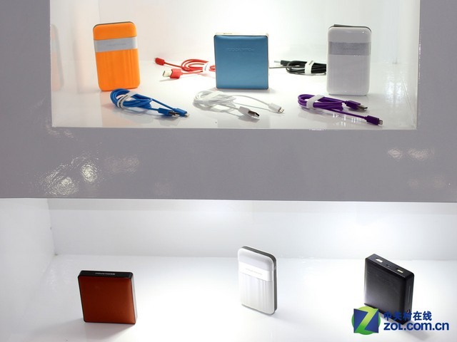 時(shí)尚便攜 寶格石亮相Macworld 2014
