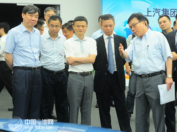 阿里巴巴和上汽簽署戰(zhàn)略合作 兩年后量產互聯網汽車