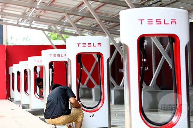 特斯拉汽車落戶重慶 擬在渝布局200根充電樁 
