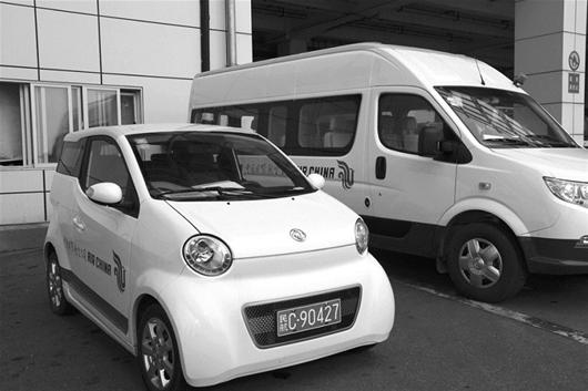 東風(fēng)風(fēng)神E30 L純電動(dòng)車(chē)