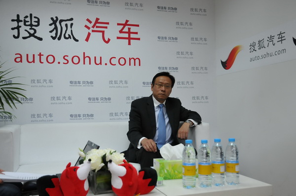 地方政府用出租車推廣電動車 從技術(shù)上是荒唐的