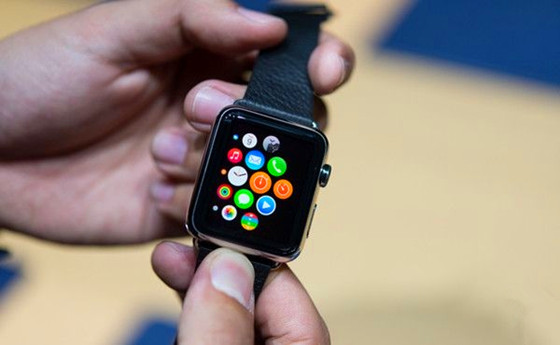 Apple Watch將支持省電模式 電量不足仍顯示時間
