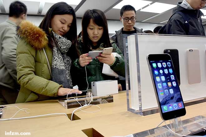 中國(guó)iPhone銷量首超美國(guó) 蘋果二財(cái)季營(yíng)收580.10億美元