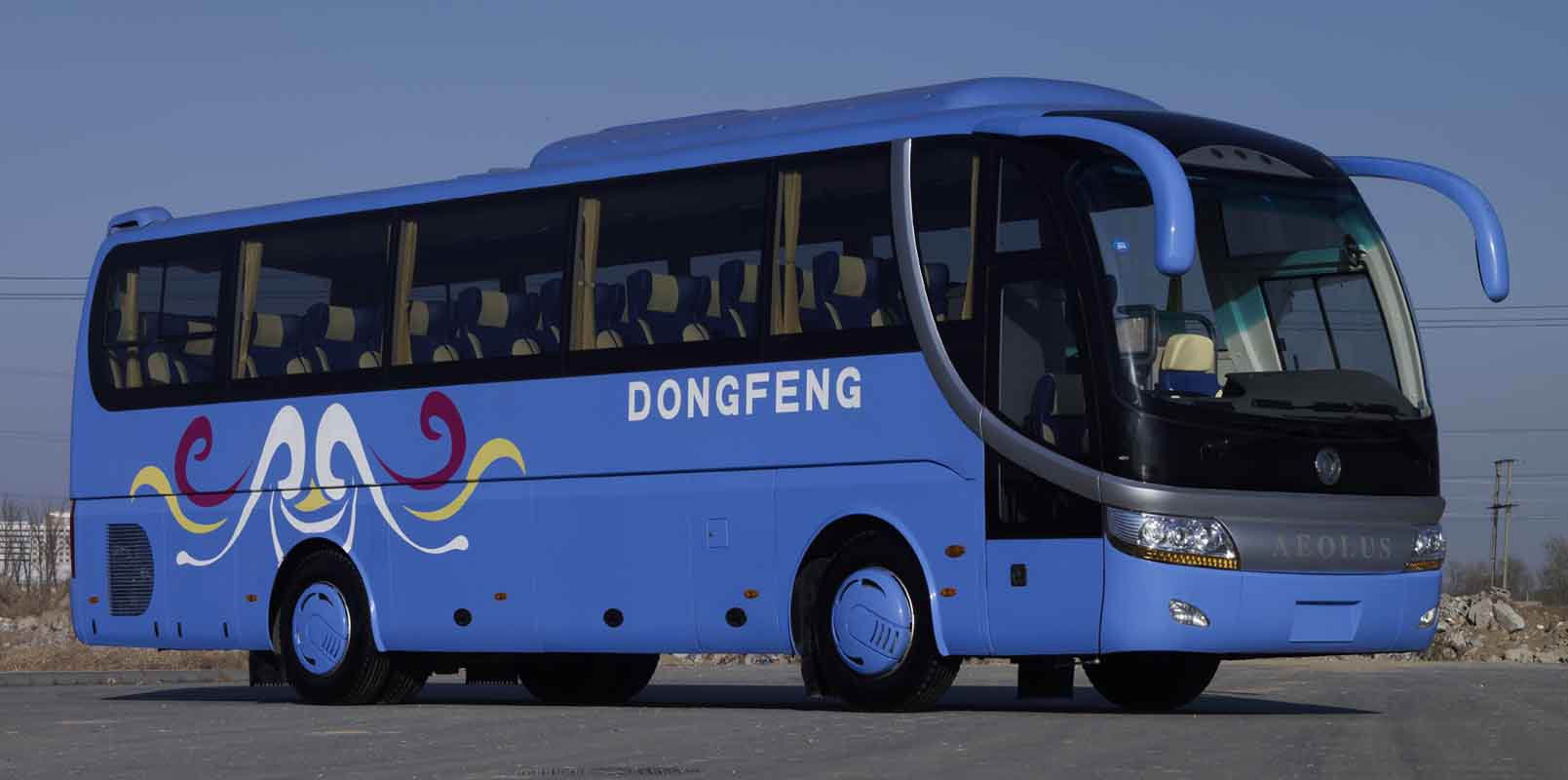 東風旅行車簽千輛純電動客車訂單 總金額近4億元