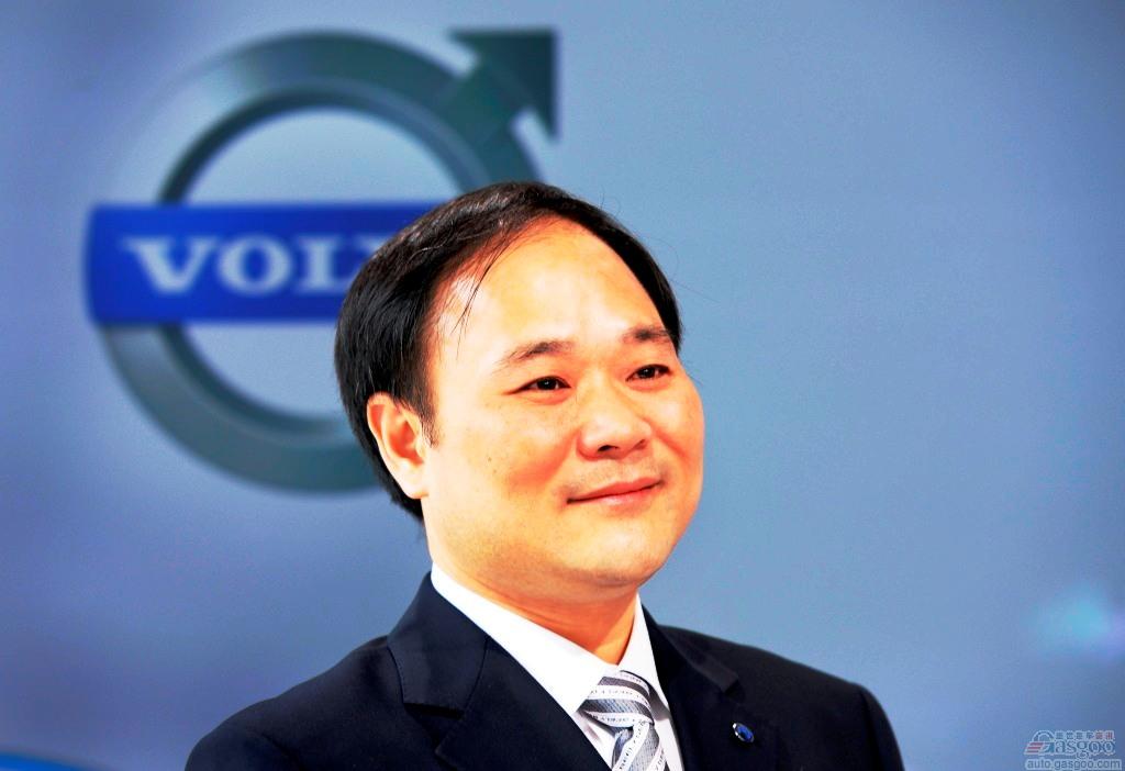 吉利董事長李書福：互聯網造車熱得降溫