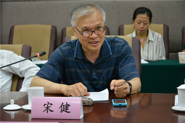 宋?。弘姵丶夹g(shù)是純電動汽車發(fā)展的關(guān)鍵