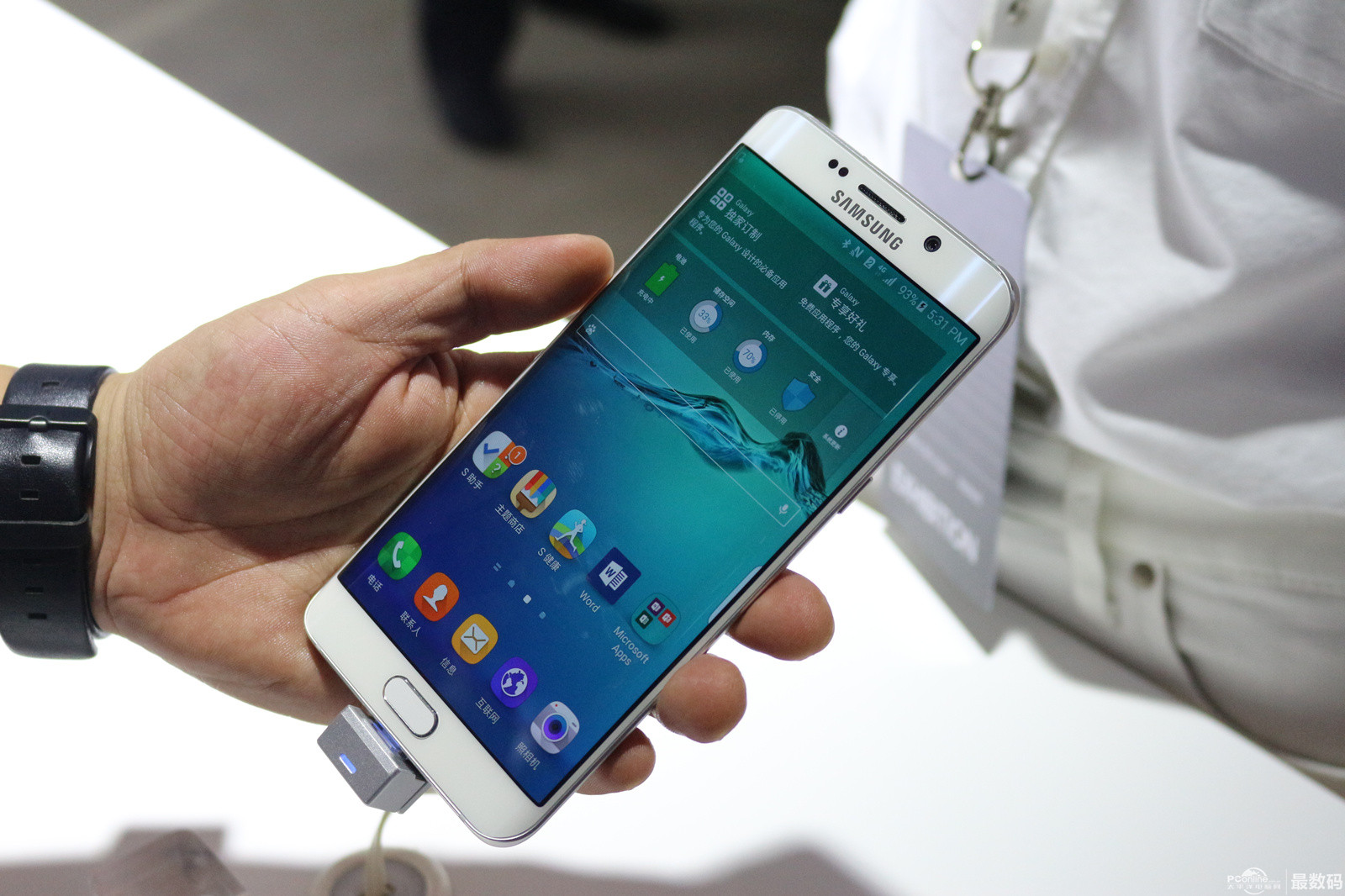 三星S6 edge+