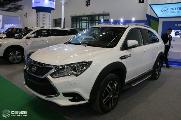 新能源汽車虛火過旺？2016年預計32-35萬輛規模