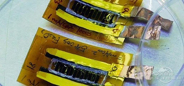 激光誘導(dǎo)石墨烯未來(lái) 成智能穿戴電池新寵 激光誘導(dǎo)石墨烯未來(lái) 成智能穿戴電池新寵