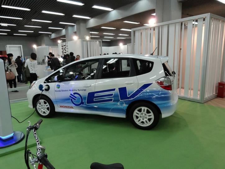 發布2020年100萬輛普及目標 日本力促電動汽車前行