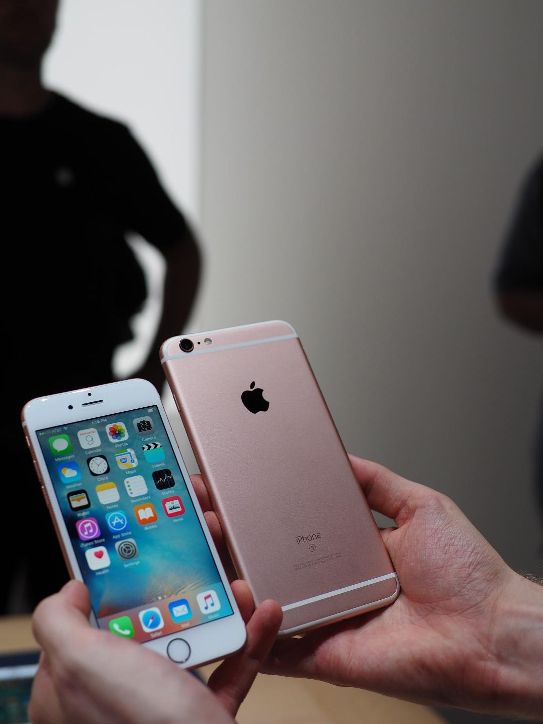 群狼環伺中 為何蘋果iPhone還能賣這么貴？