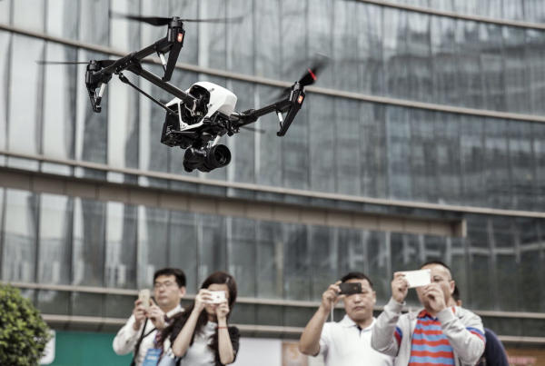 英媒稱中企開發(fā)無人機新用途：空中優(yōu)步出租車