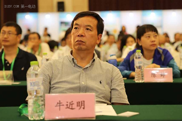 北京上半年累計(jì)推廣新能源車總量超6萬輛 單位指標(biāo)已用完