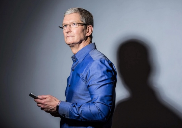 iPhone中國(guó)銷量已滑落至第五 庫(kù)克緊急訪華擴(kuò)大投資救危局