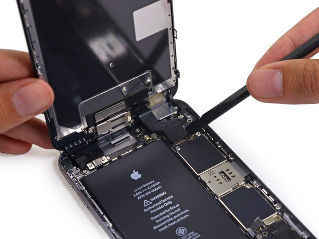 蘋果要求iPhone 7零部件報價調低20% 遭供應商反抗