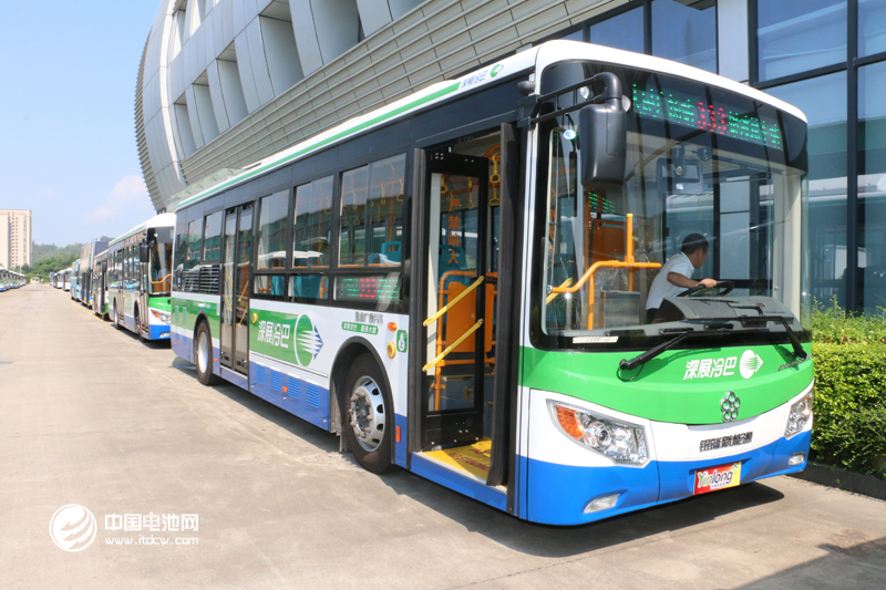 行業政策補貼門檻上調 新能源汽車會否“剎車”