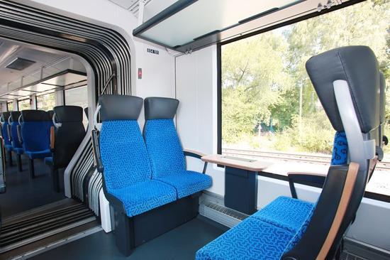 全球首輛電池火車明年開(kāi)跑 將替代柴油機(jī)車