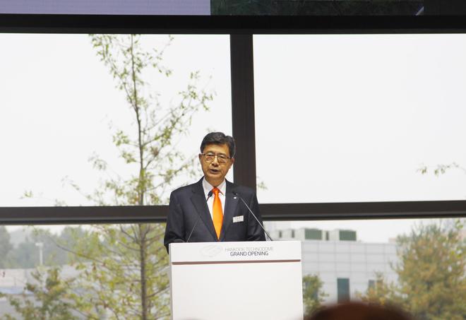 韓泰輪胎副會(huì)長(zhǎng)兼全球首席執(zhí)行官徐承和先生