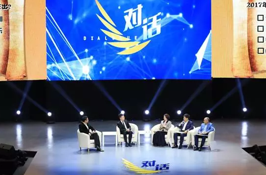 董明珠又下"軍令狀" 她為何鐵了心要造電動(dòng)車?