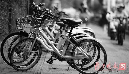 45萬輛太亂了！南京暫停共享單車投放 封殺共享電單車