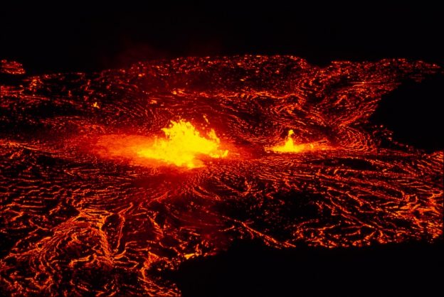 超級(jí)火山口湖沉積鋰礦 美國鋰電池原料有望不再依賴外援