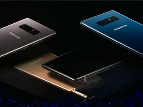 三星Note8高調(diào)亮相 電池門后前途堪憂