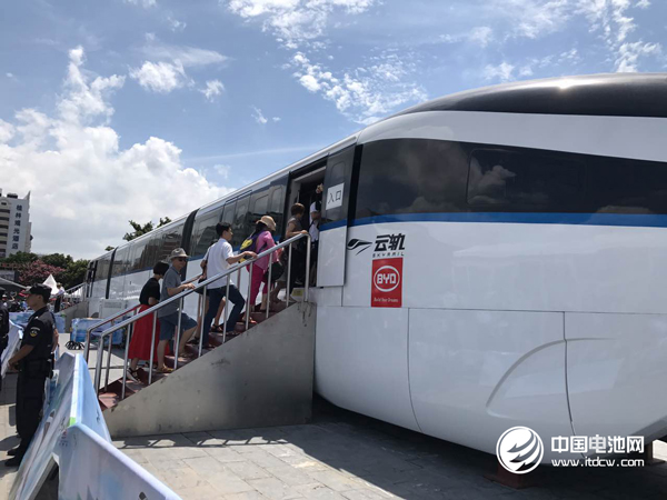 桂林投放首批500輛比亞迪純電動客車 全面推進公交電動化 桂林投放首批500輛比亞迪純電動客車 全面推進公交電動化
